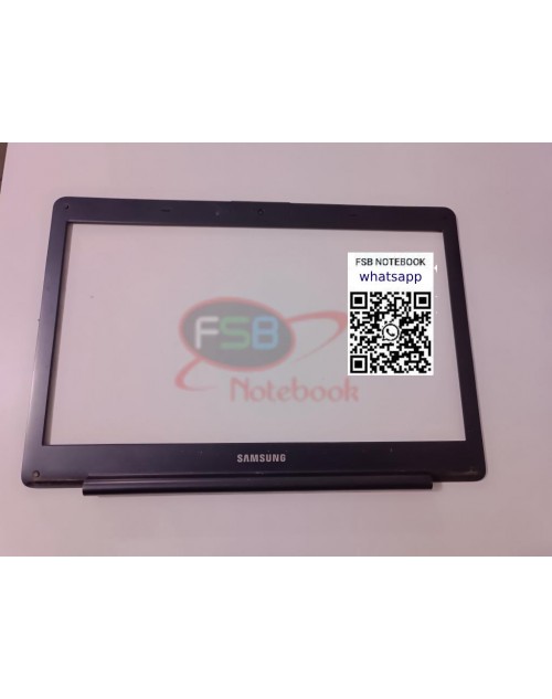 SAMSUNG NP530U4E LCD BEZEL FRAME BCEHNR67